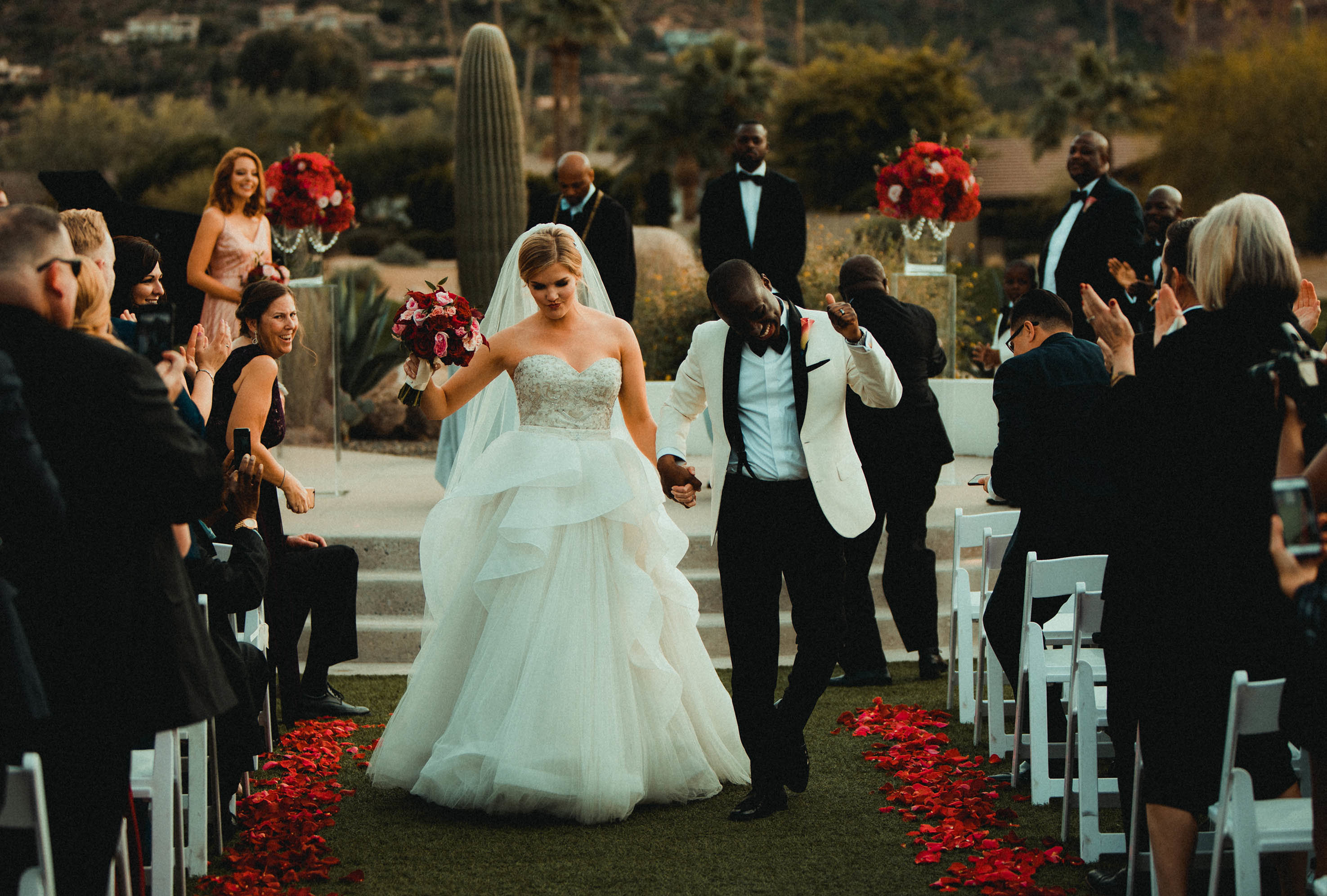 Win A Free Wedding Photography Package!