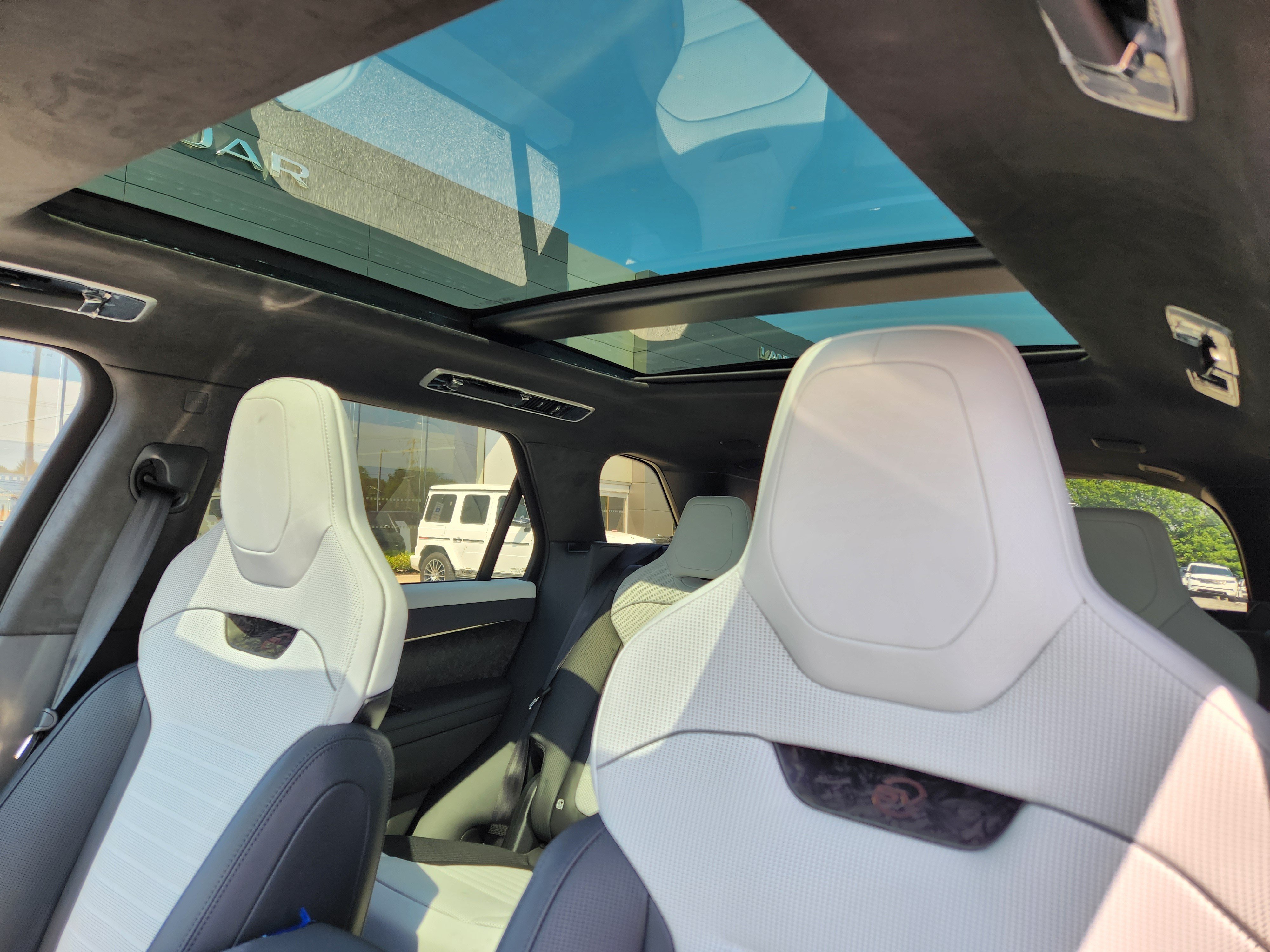 New 2026 Carpathian Grey LAND ROVER  image 10