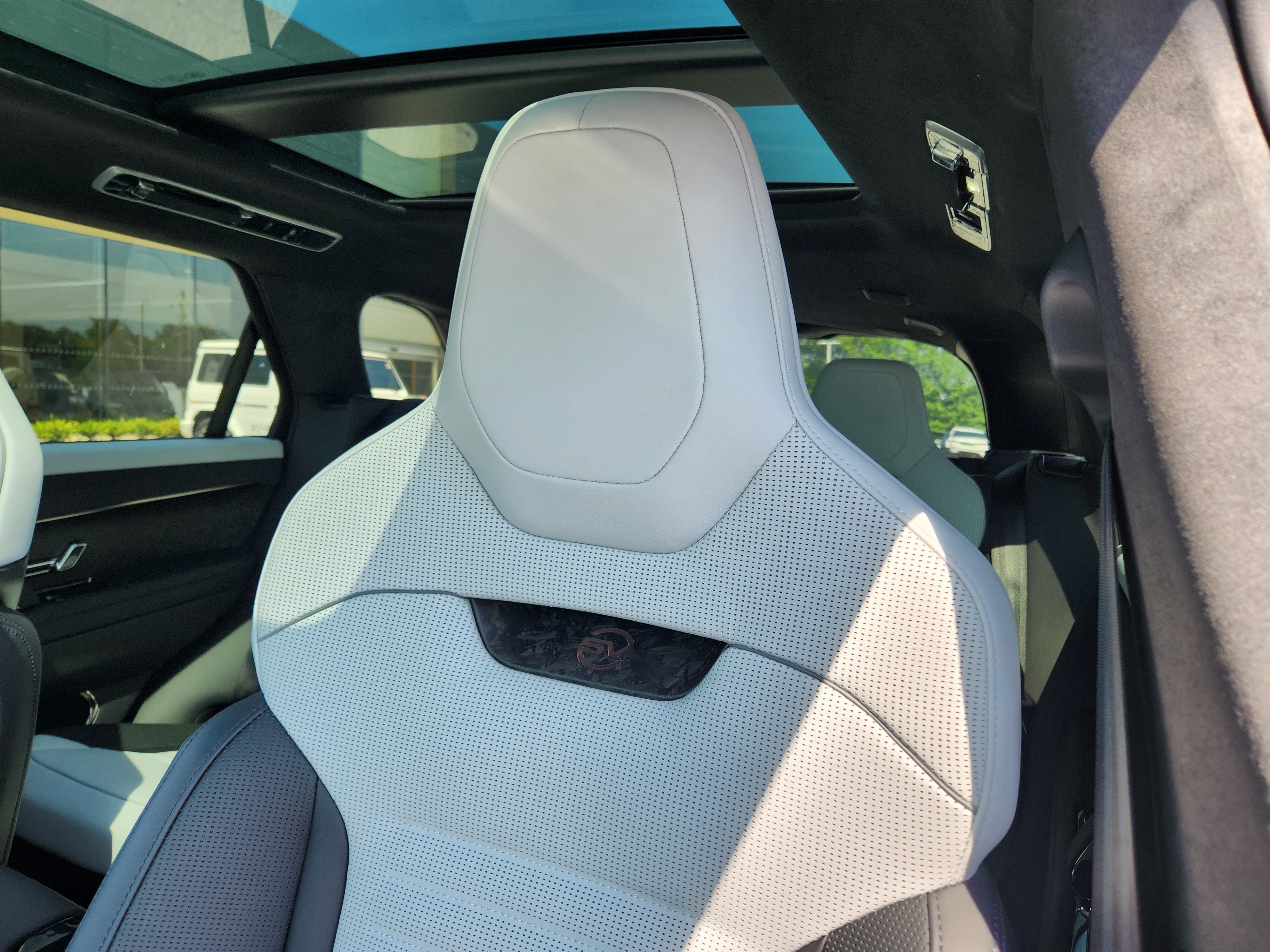 New 2026 Carpathian Grey LAND ROVER  image 9