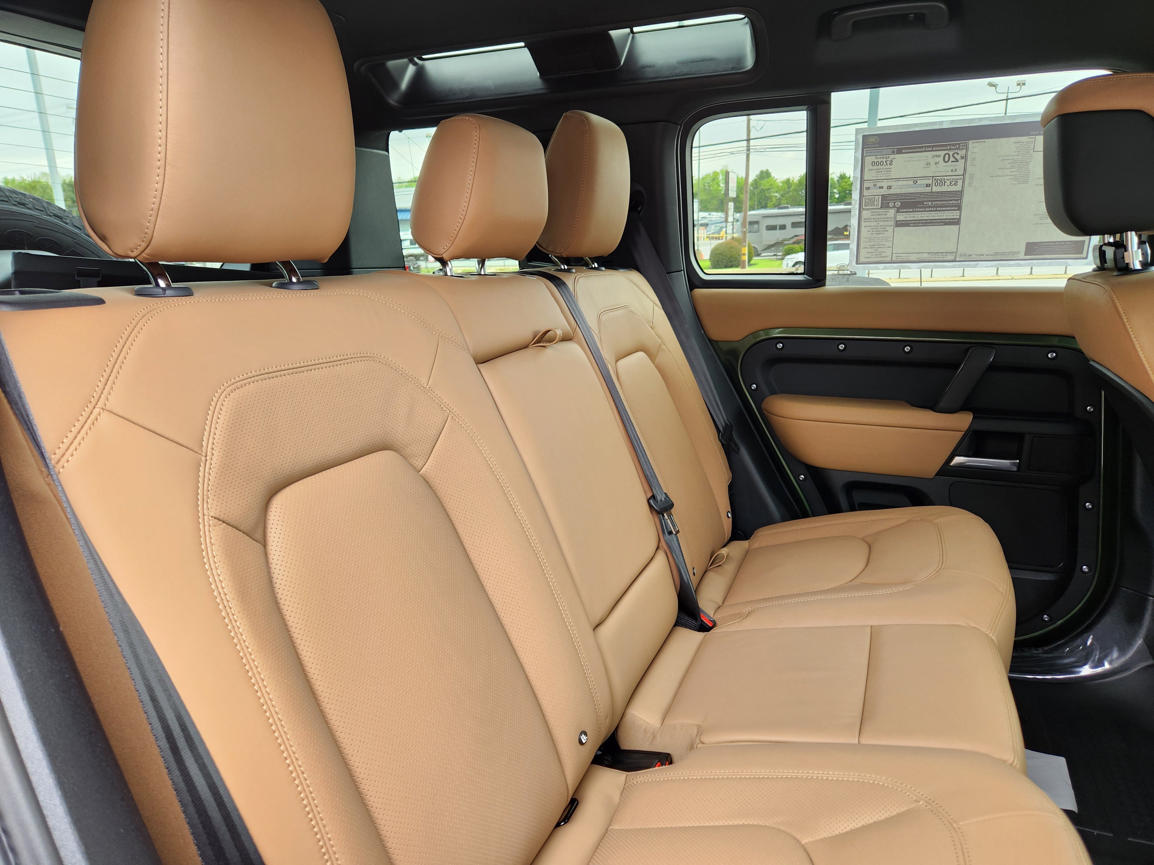 New 2026 Woolstone Green LAND ROVER X-Dynamic SE image 11