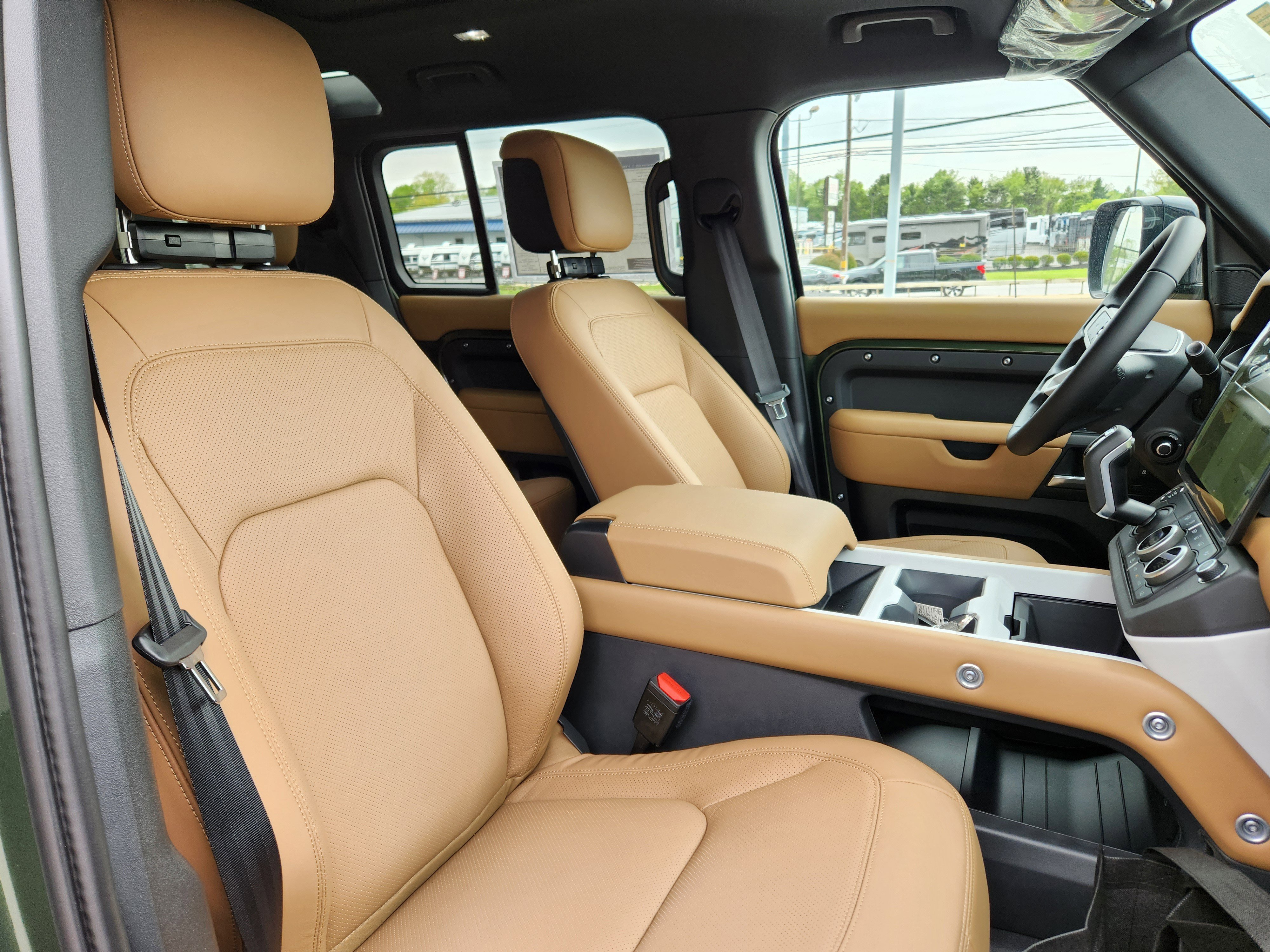 New 2026 Woolstone Green LAND ROVER X-Dynamic SE image 12