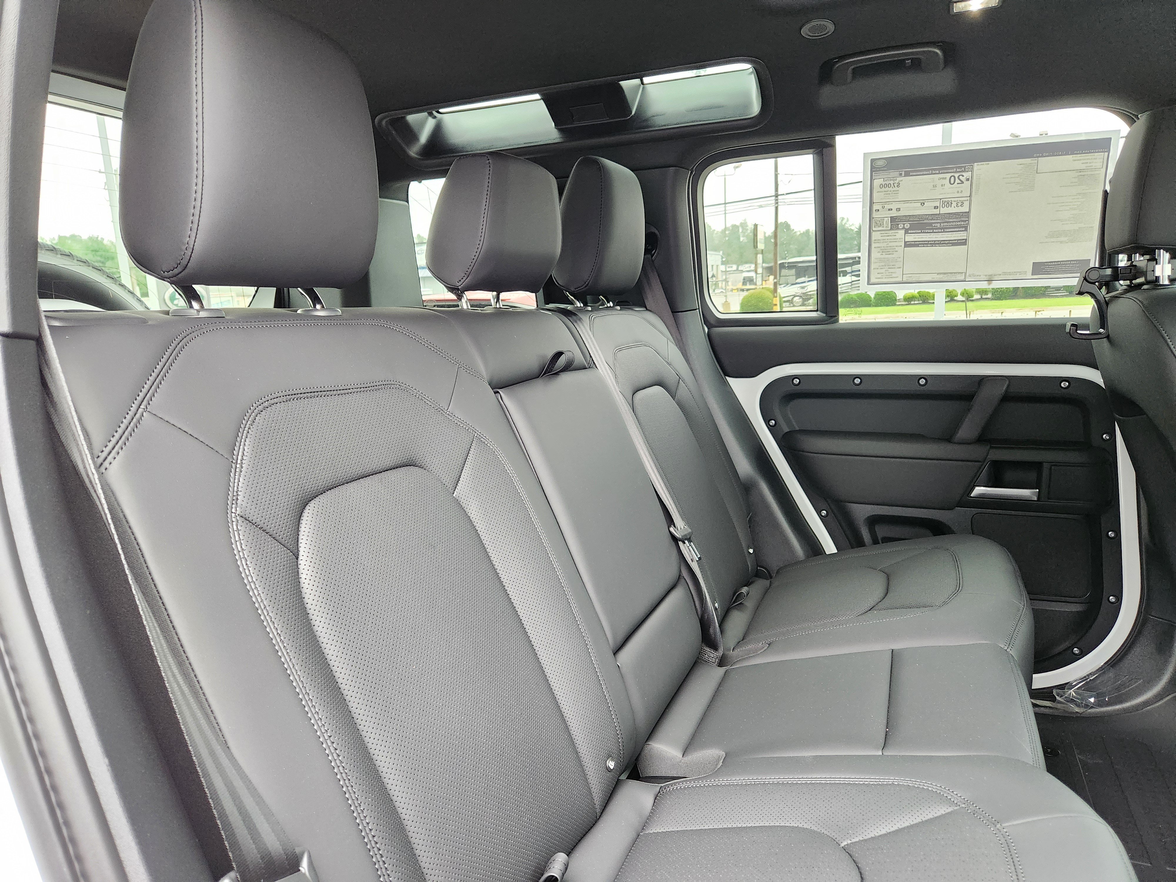 New 2026 Fuji White LAND ROVER S image 11