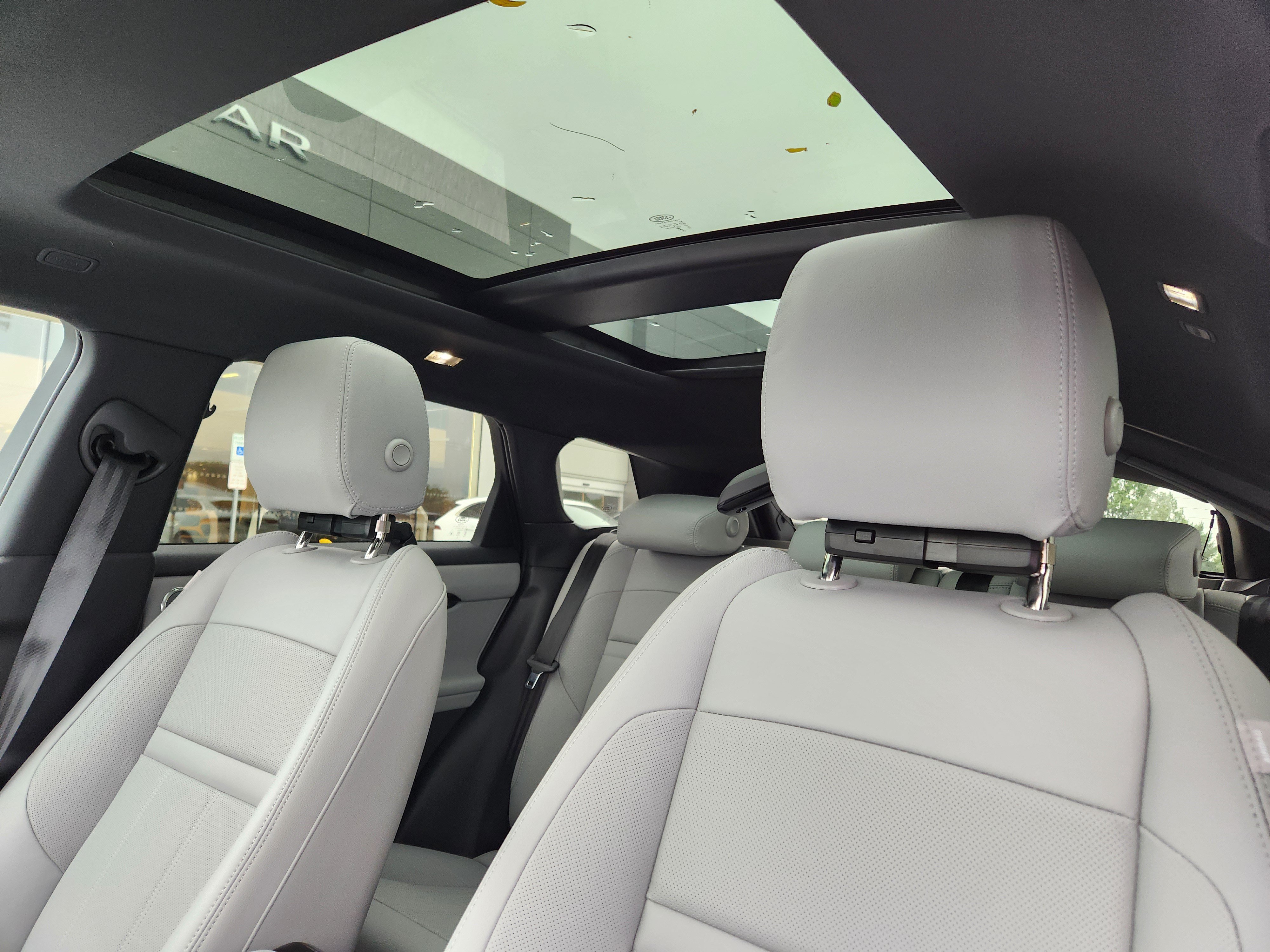 New 2026 Santorini Black LAND ROVER S image 10