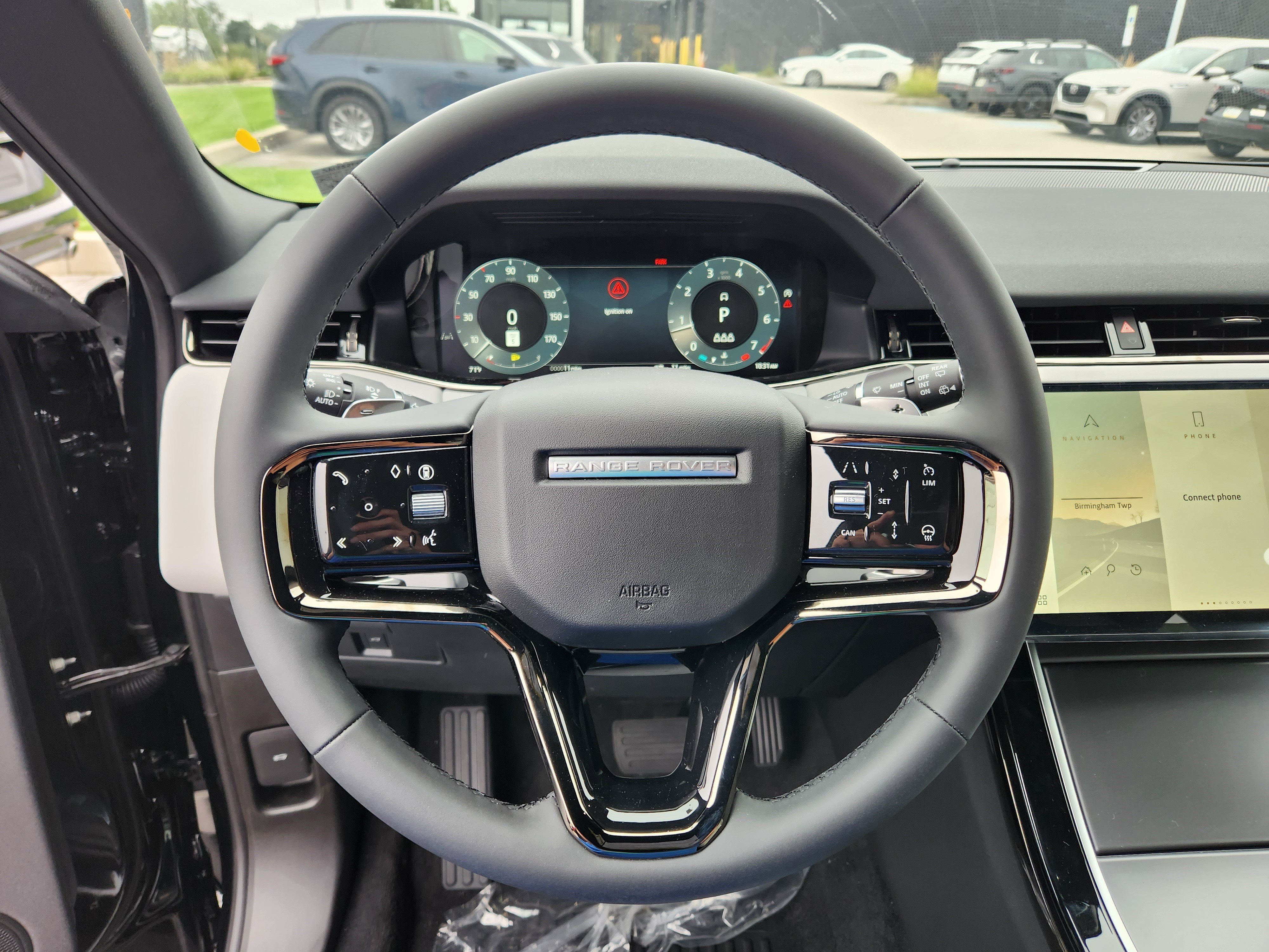 New 2026 Santorini Black LAND ROVER S image 15