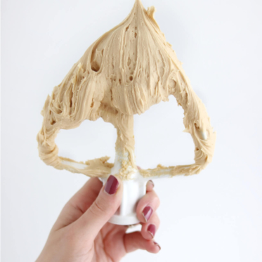 caramel buttercream recipe by sugar and sparrow