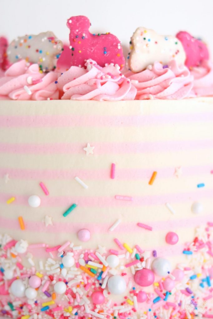 striped buttercream cake tutorial