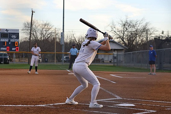 BANDERA SOFTBALL VS HONDO IMAGES 2 17 26