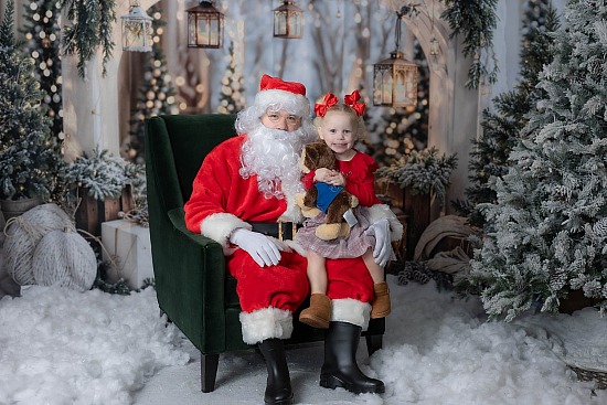 Kidwell Christmas 25