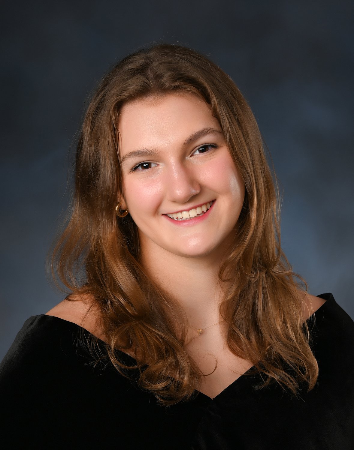 Academy of the Holy Cross Yearbook Session Check-in & Payment | 25710_113ret.jpg