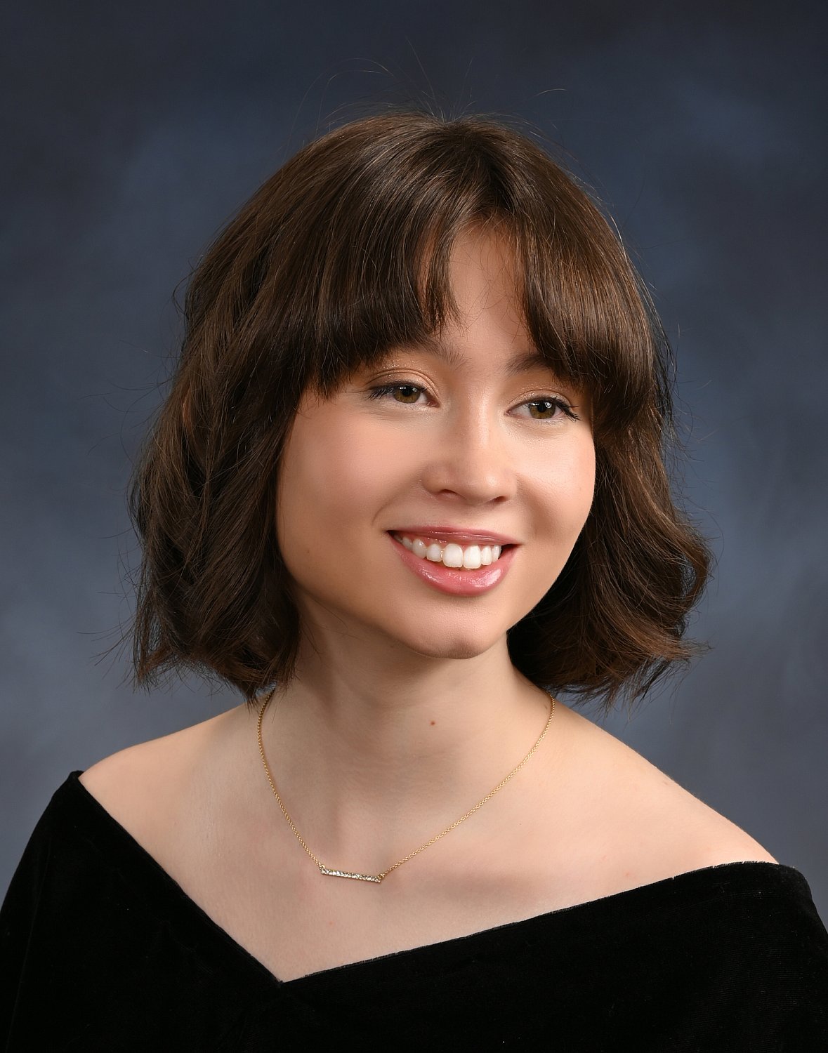 Academy of the Holy Cross Yearbook Session Check-in & Payment | Truscott,_Catharine_113_rettw.jpg