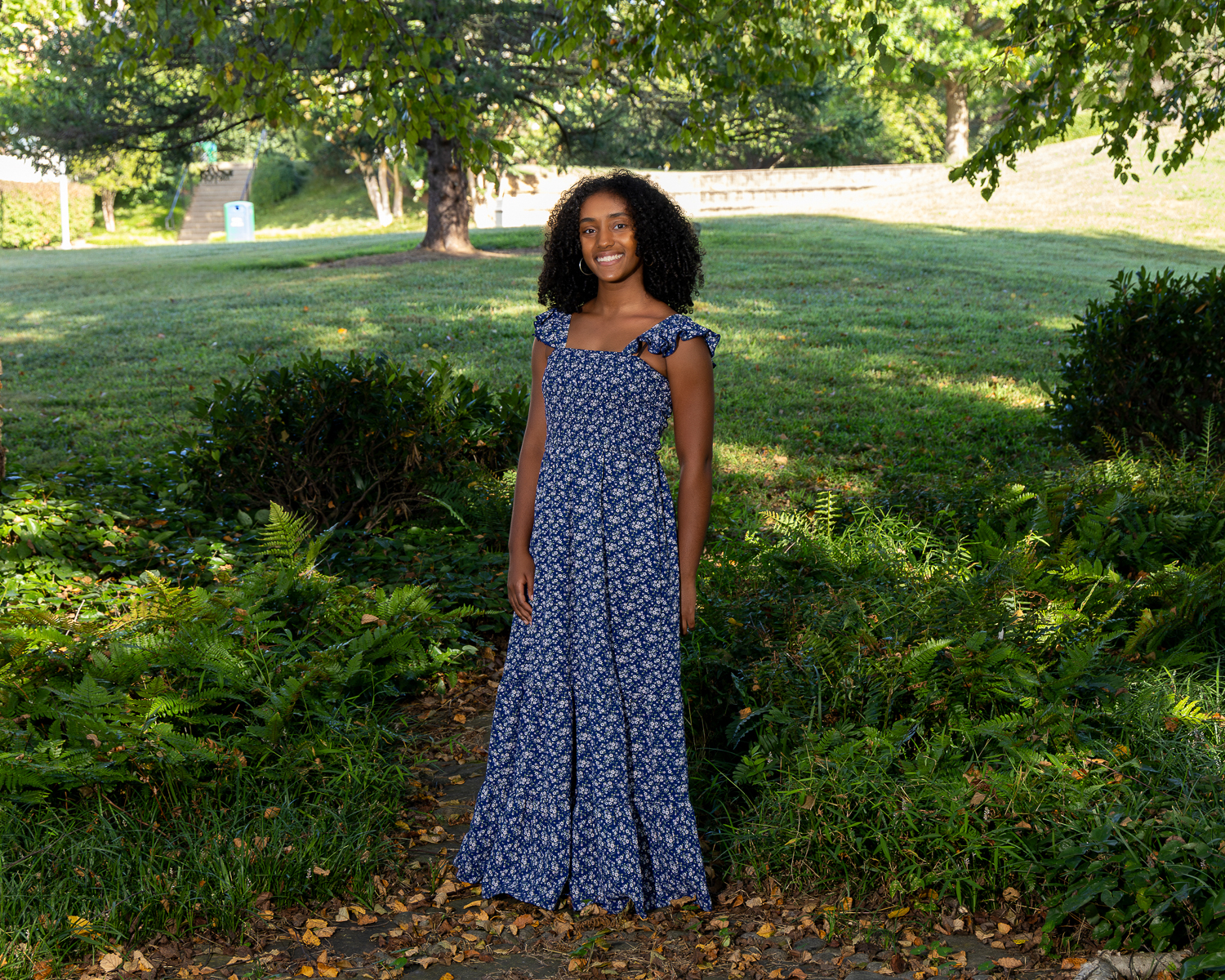 26-27 Sandy Spring Friends School Senior Yearbook Session | 26901_302-ret_LDF.jpg