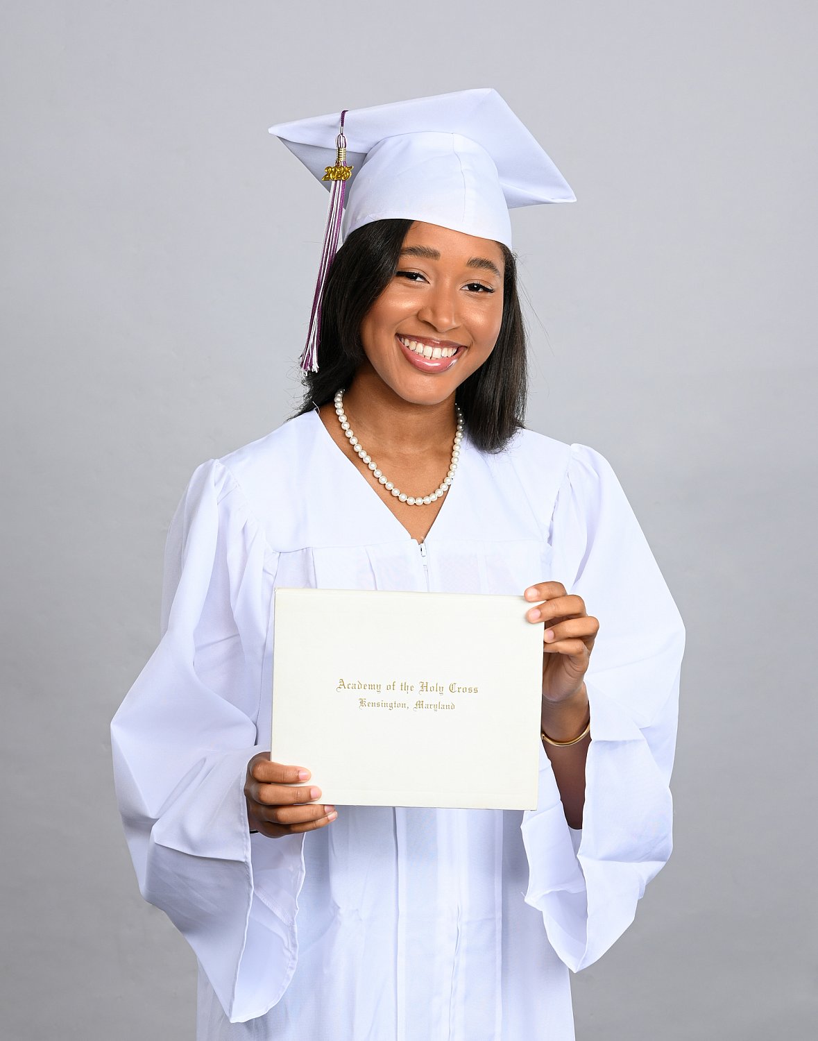 Academy of the Holy Cross Yearbook Session Check-in & Payment | 25797_205.jpg