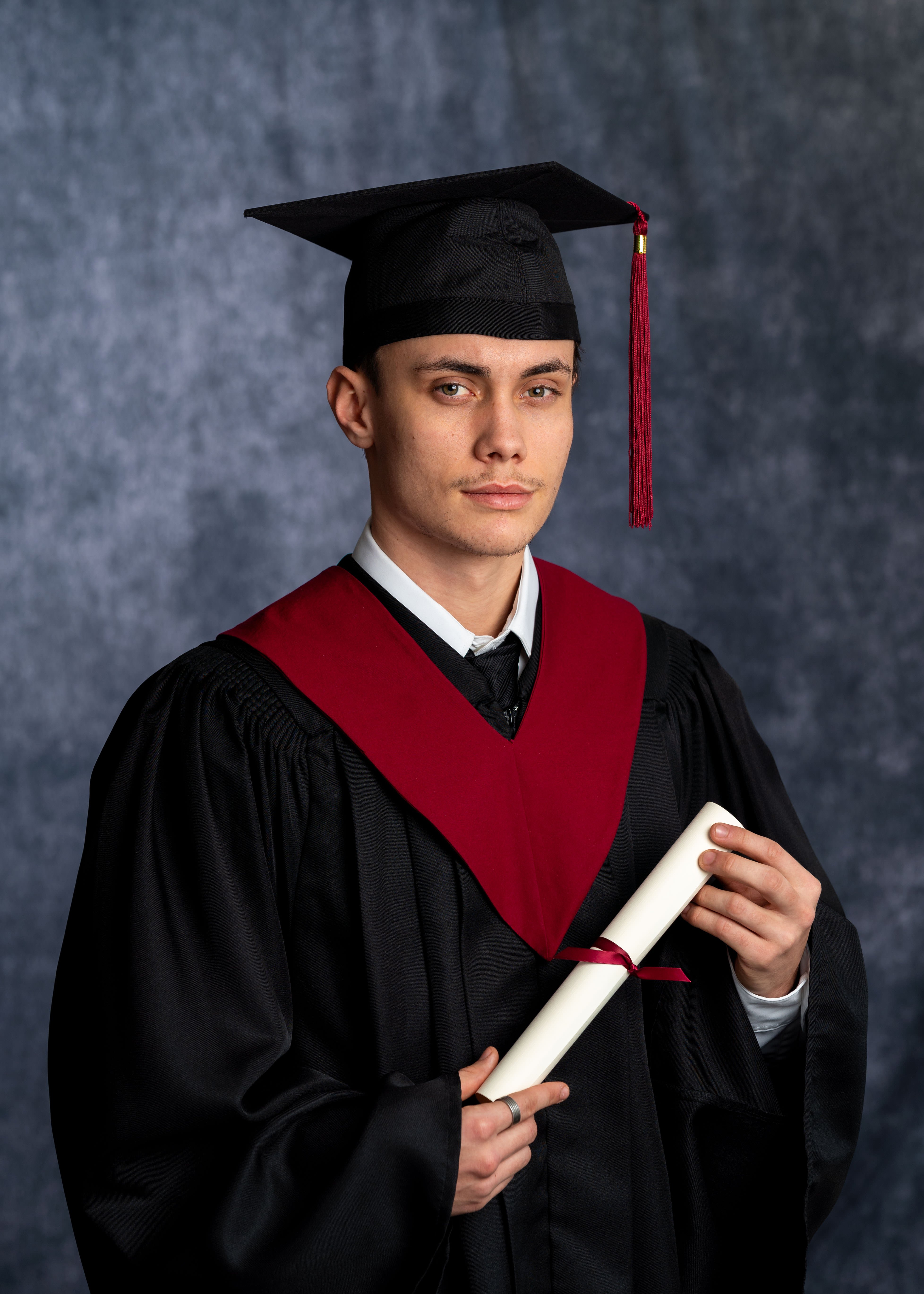 Grad 2026 Cap & Gown: Studio | ihanaimagesSalmonArmGradPhotographer_(6).jpg
