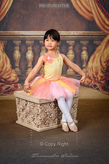 RD Sun 11:00 HAL  (Maddy W.) 