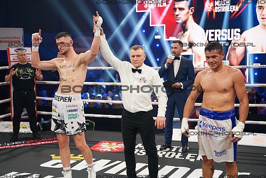 Paweł Stępień vs Herman David Perez