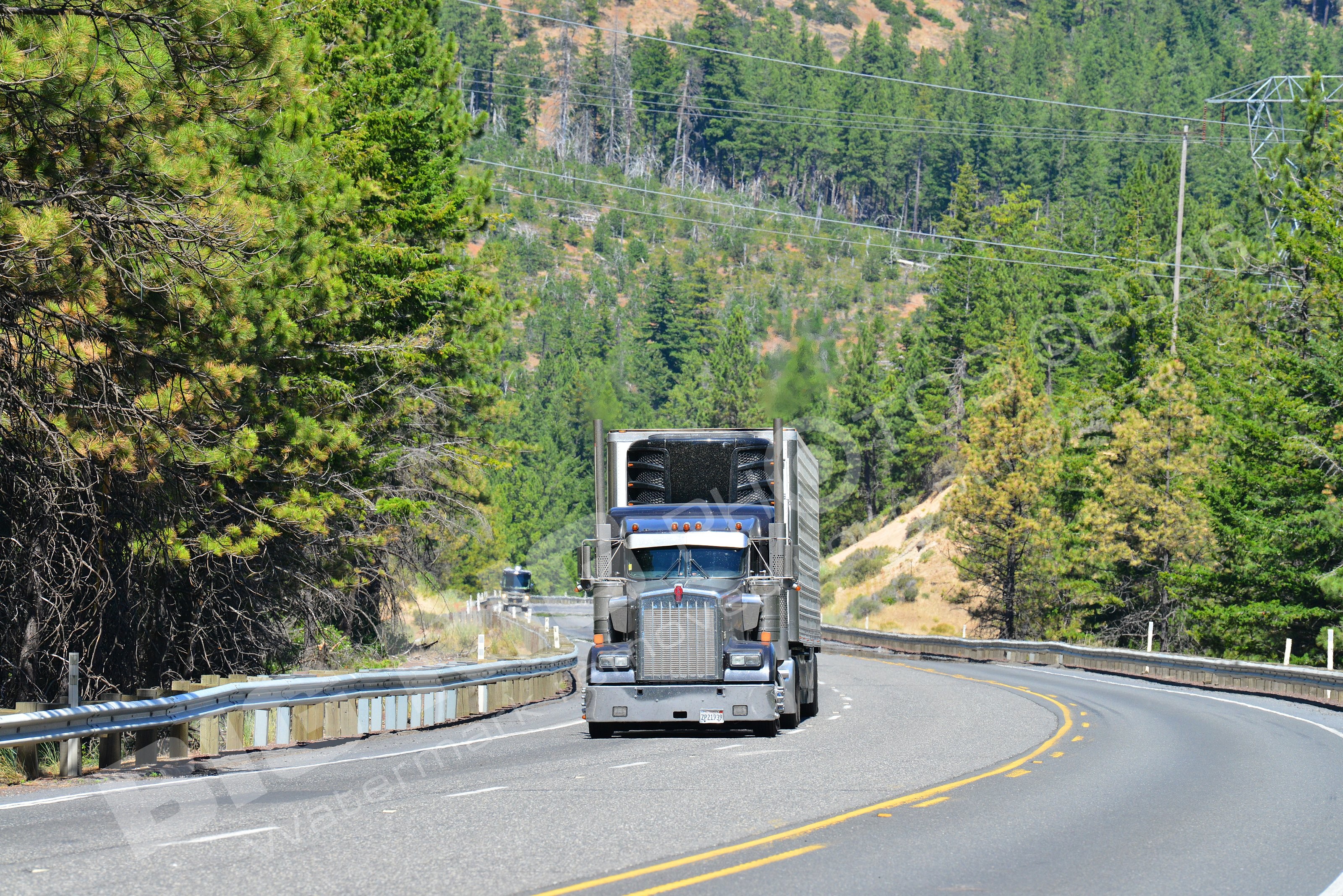 25, BBB, Kenworth, Reefer, VMT Logistics Inc, zp21939