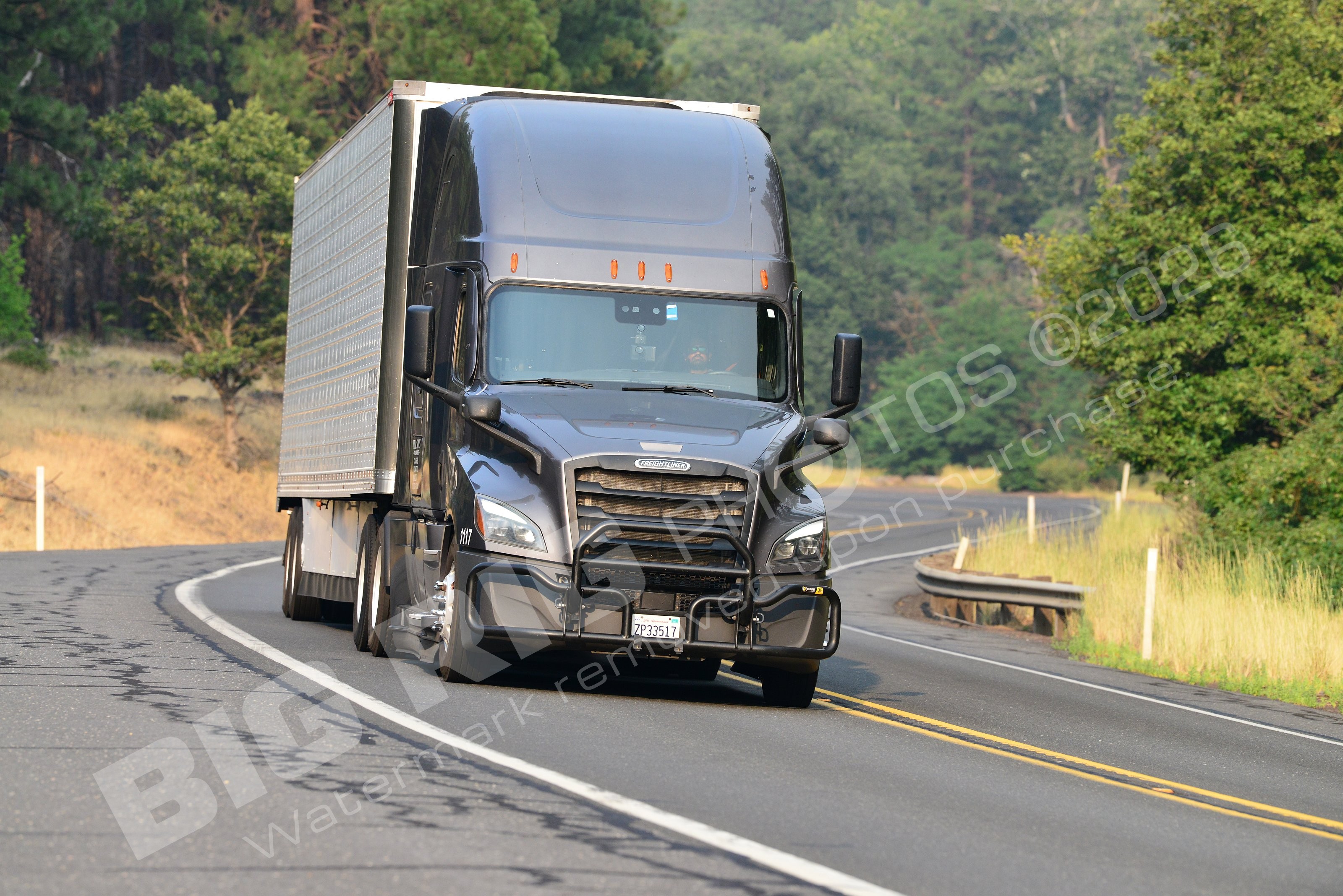 1117, BBF, Dry Van, Freightliner Trucks, Reefer, zp33517