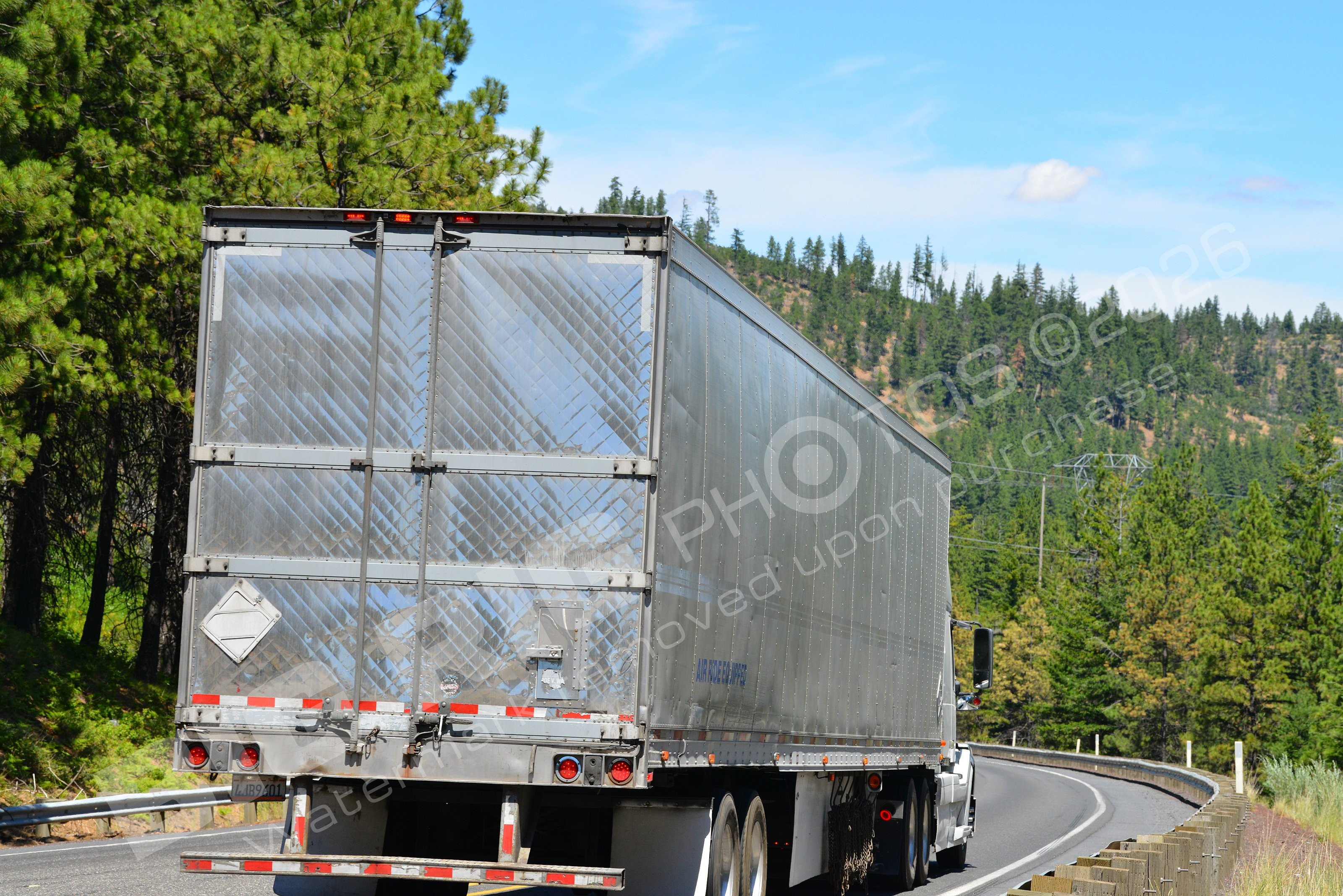4jb96, 841, BBB, Dry Van, Volvo, zp52868