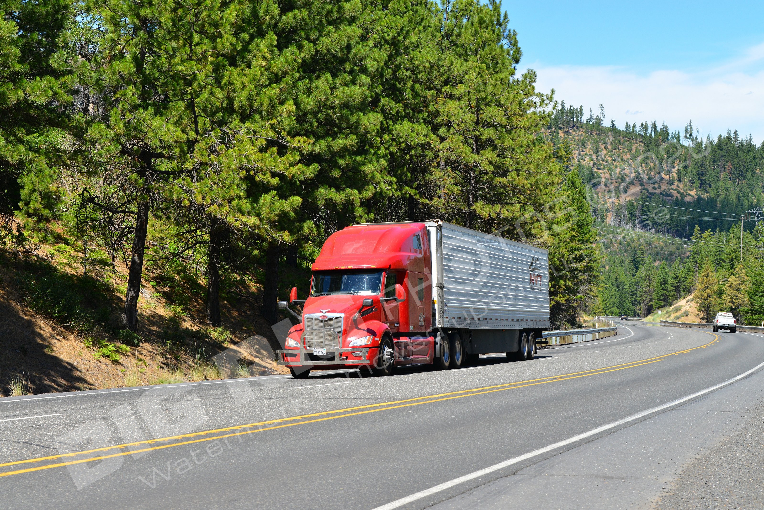 BBB, Dry Van, Kenworth, Navistar International, Peterbi, yp82664