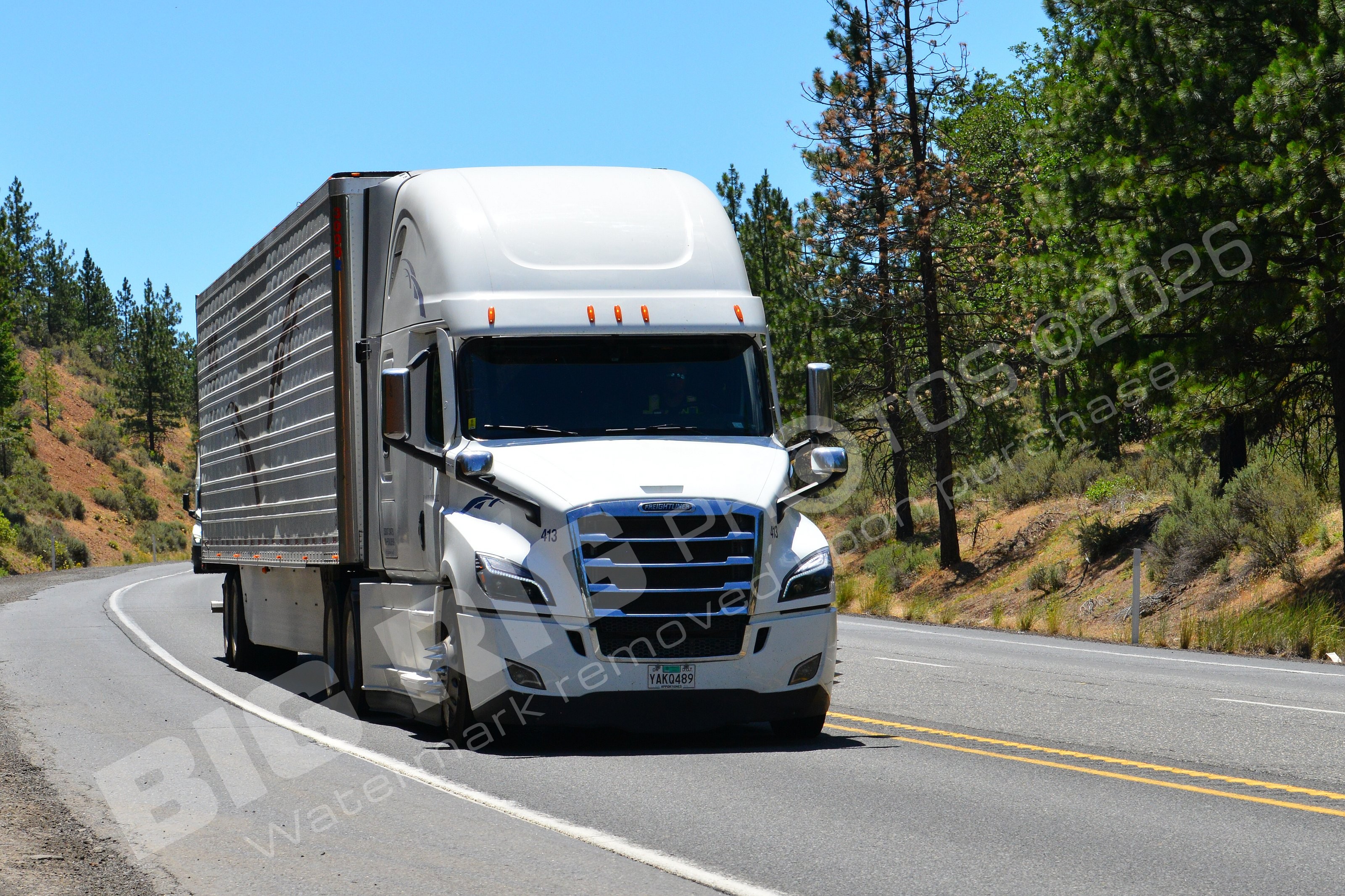 413, BBB, Dry Van, Freightliner Trucks, Reefer, yakq489