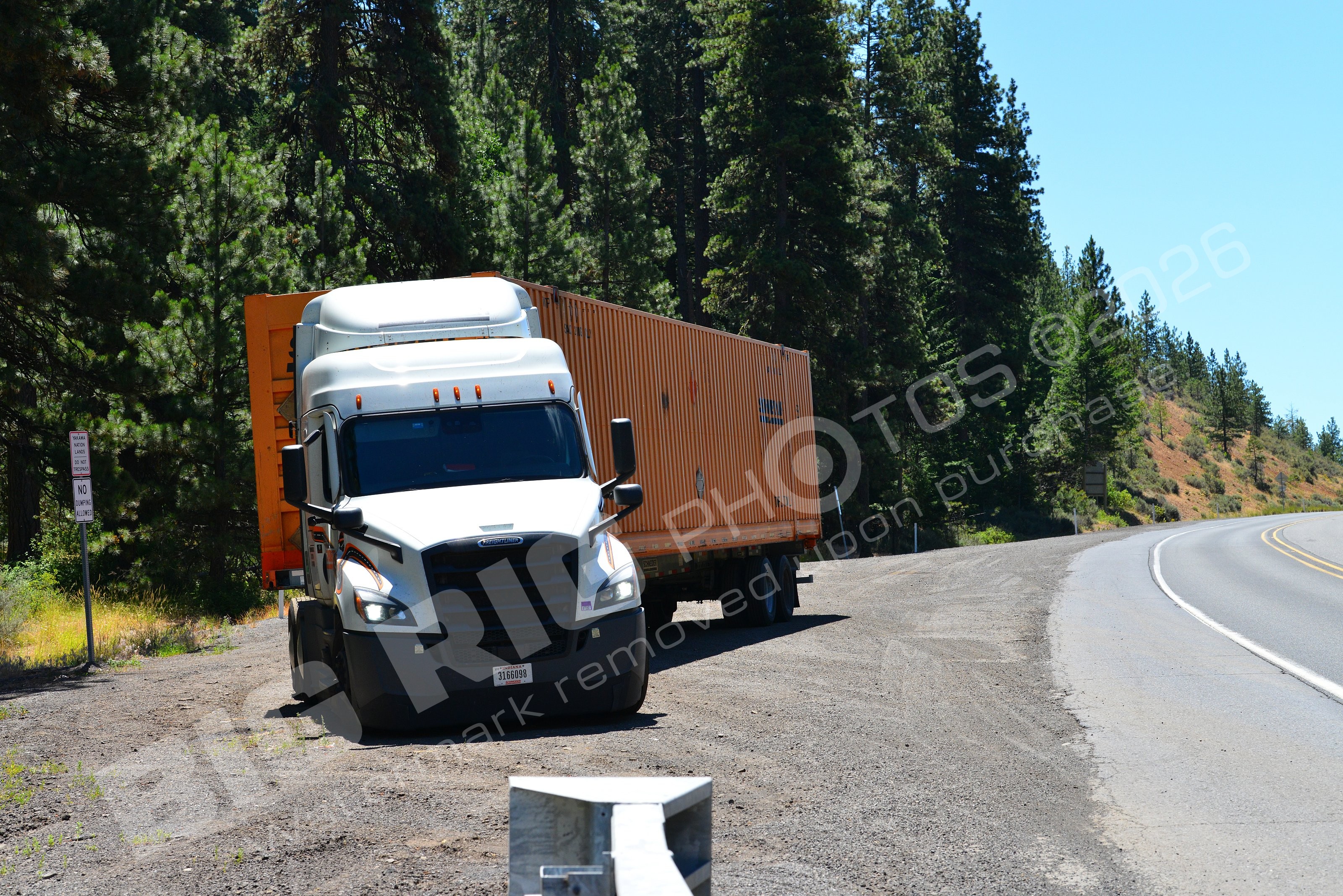 3166098, BBB, Freightliner Trucks, Intermodal, Schneider