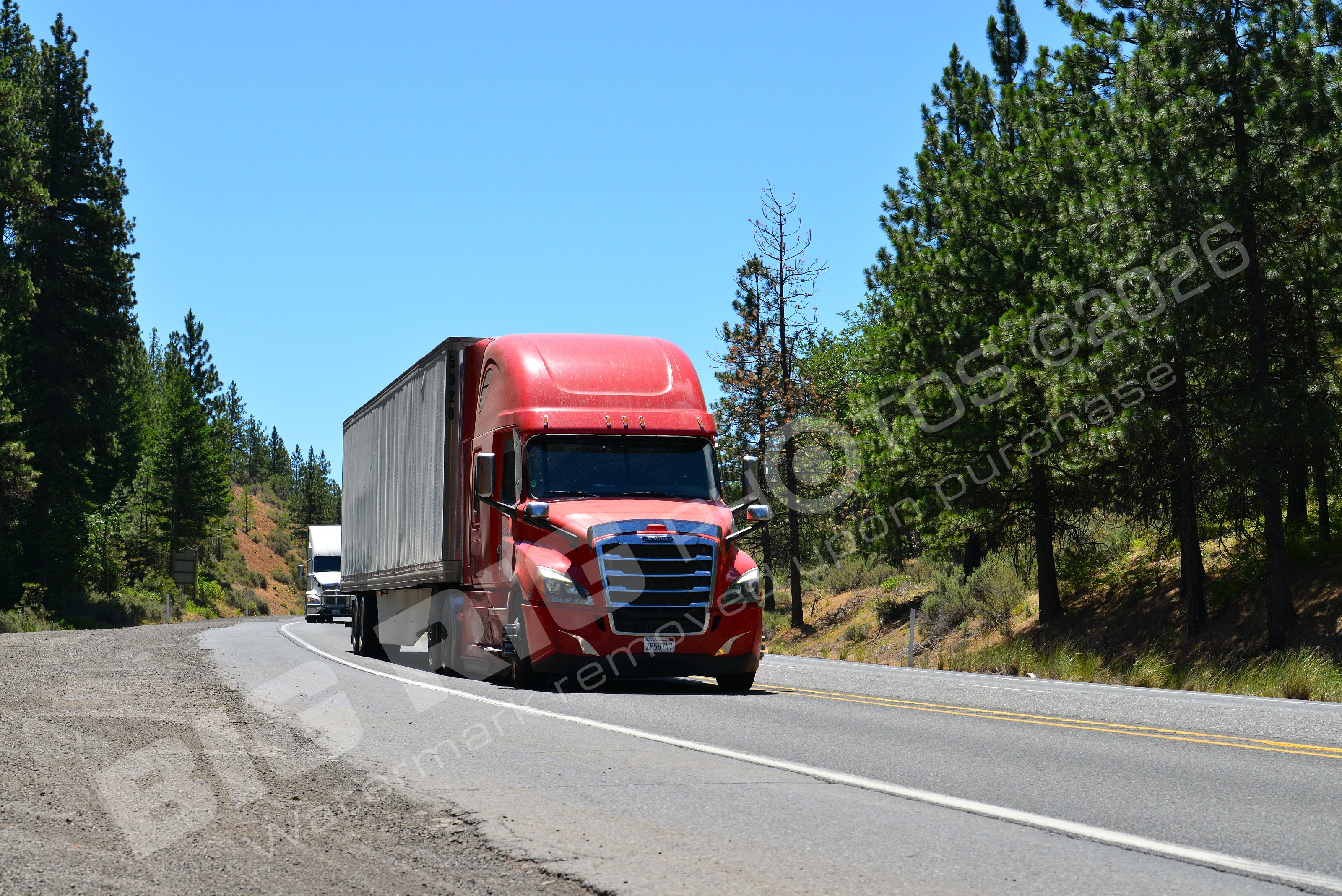 2127, BBB, Dry Van, Freightliner Trucks, zp58747