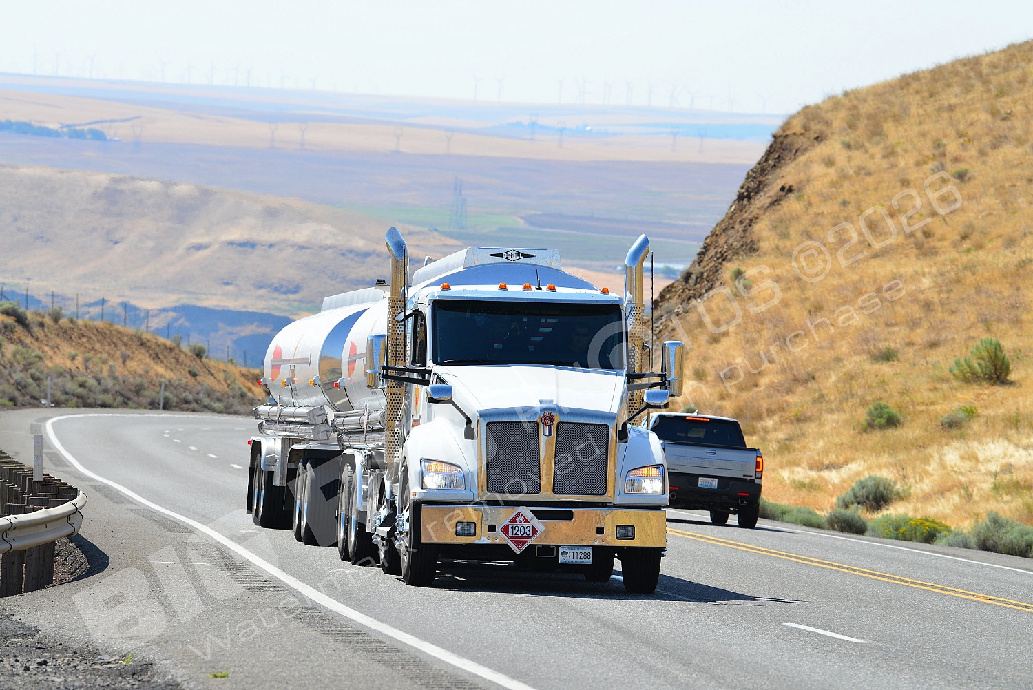 11288, Kenworth, Mary Hill Grade, Oregon, Tanker, US97, Wheeler Fuel, white