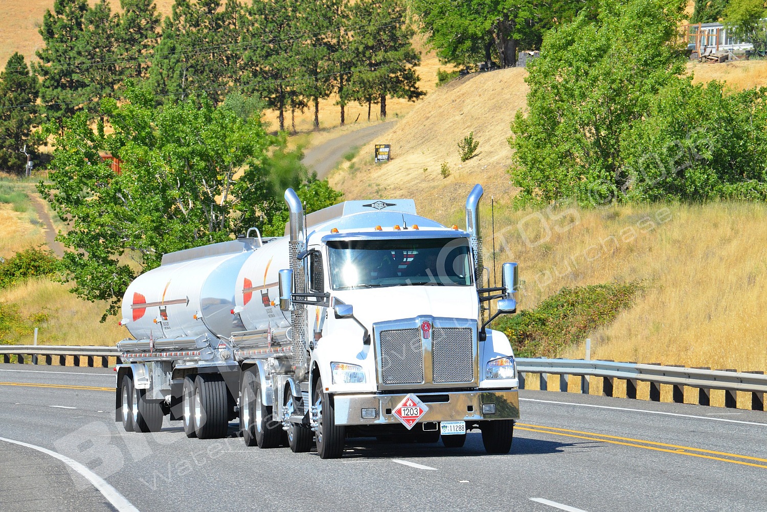 11288, Kenworth, Mary Hill Grade, Oregon, Tanker, US97, Wheeler Fuel, white