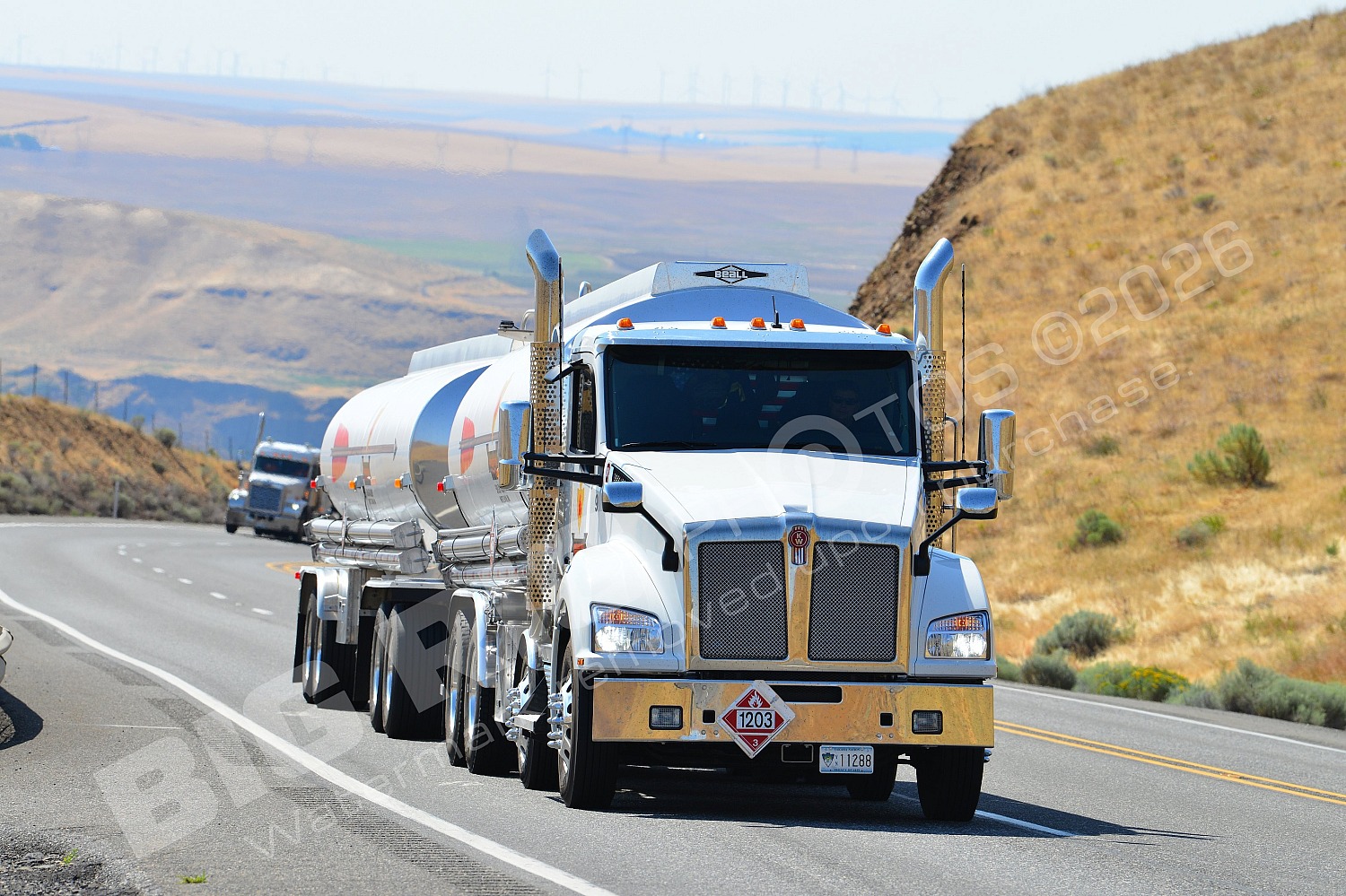 11288, Kenworth, Mary Hill Grade, Oregon, Tanker, US97, Wheeler Fuel, white