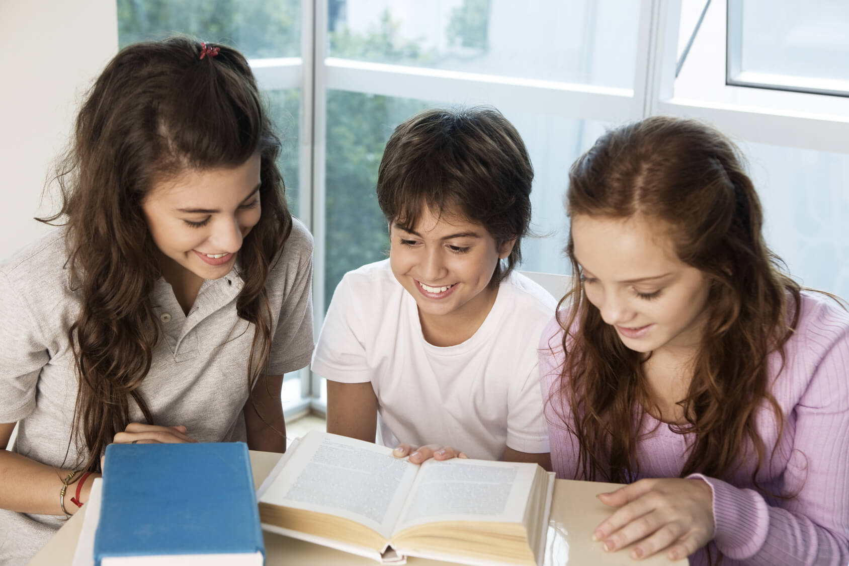 Student Reading - CREATING YOUR OWN MATERIALS FOR THE TEFL CLASSROOM