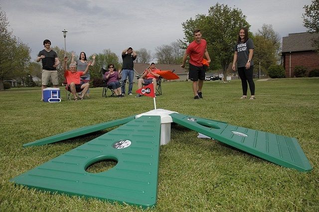 AceHole Golf Cornhole Game