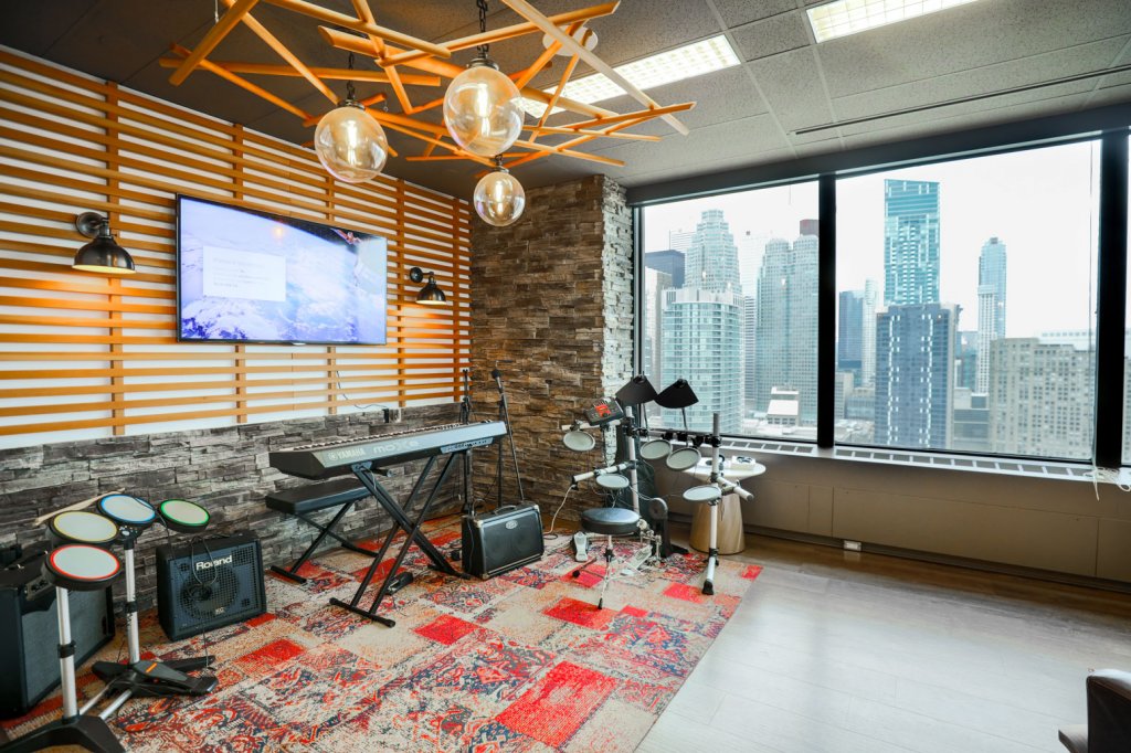 RL Solutions-Office-Toronto-KillerSpaces-Techvibes-16