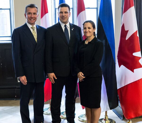 Brison with Estonia's Prime Minster, Juri Ratas (centre) and Chrystia Freeland