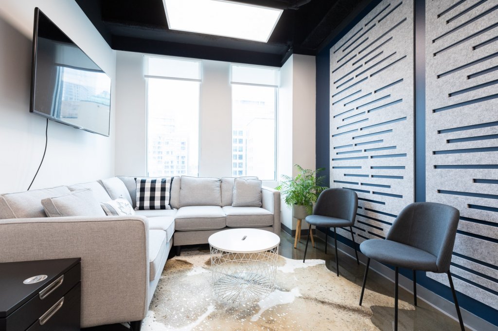 Endy’s Comfortable Toronto Lodge Techvibes