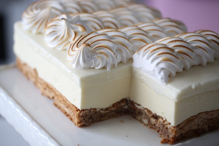 How To Make White Chocolate Mousse For Cake Filling How To Make White Chocolate Mousse For Cake Filling