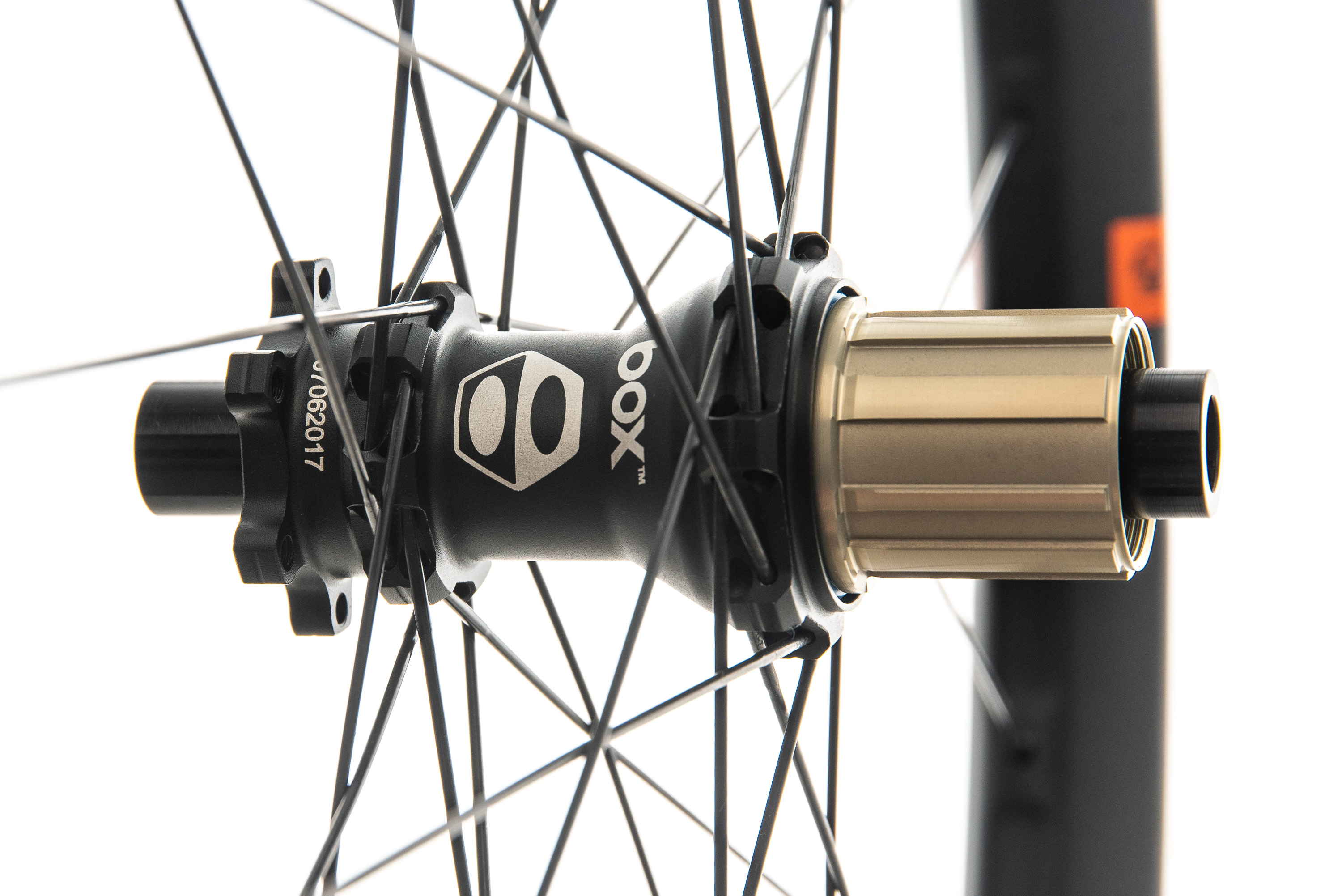 Box One TR41 Mountain Bike Wheelset 27.5" Carbon Tubeless Shimano 11s