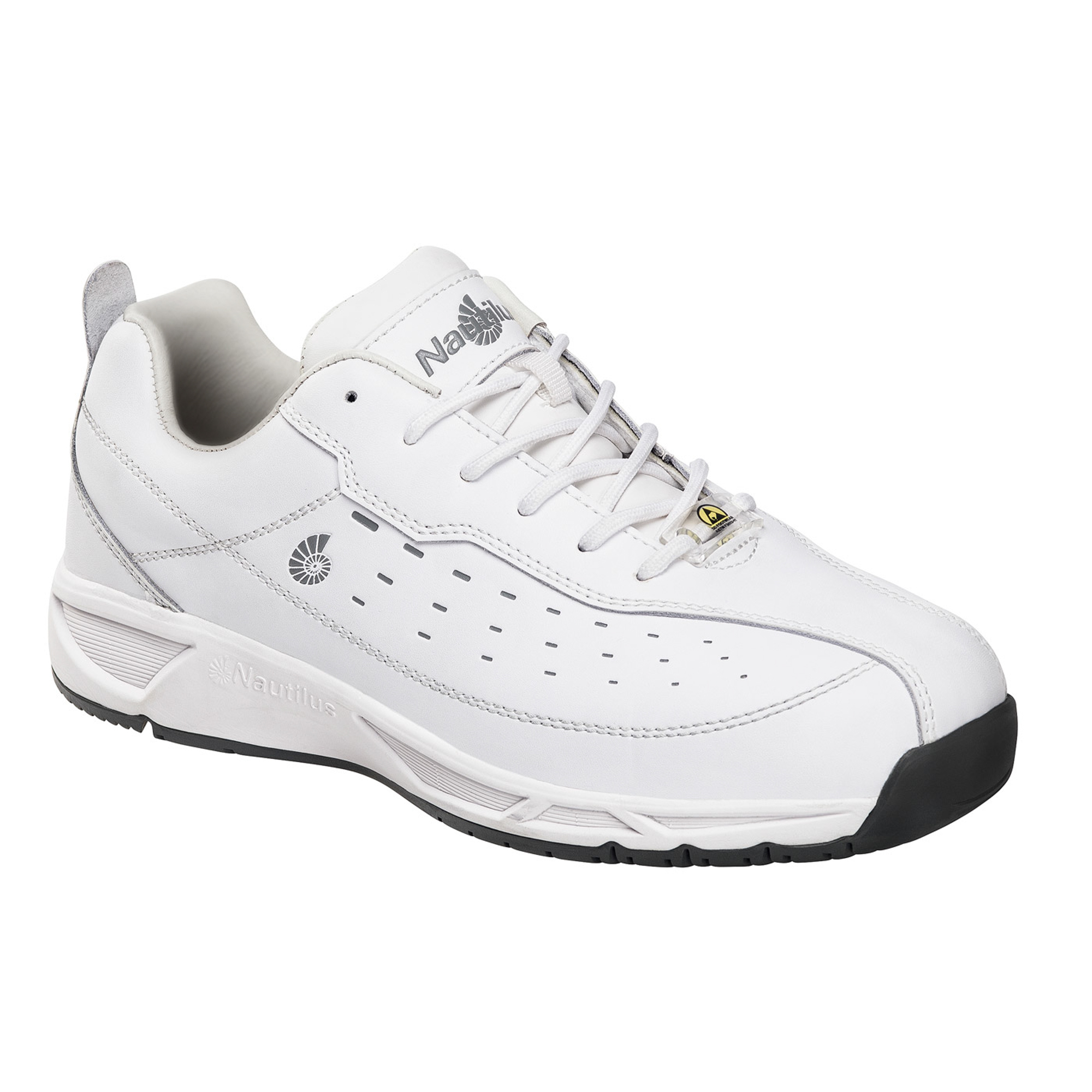 nautilus athletic shoes