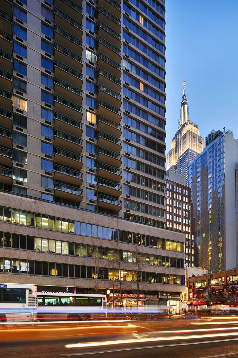 Hollingsworth 70 West 37th Street