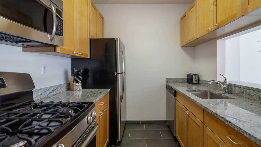 Longacre House Apartments 305 West 50th Street Transparentcity