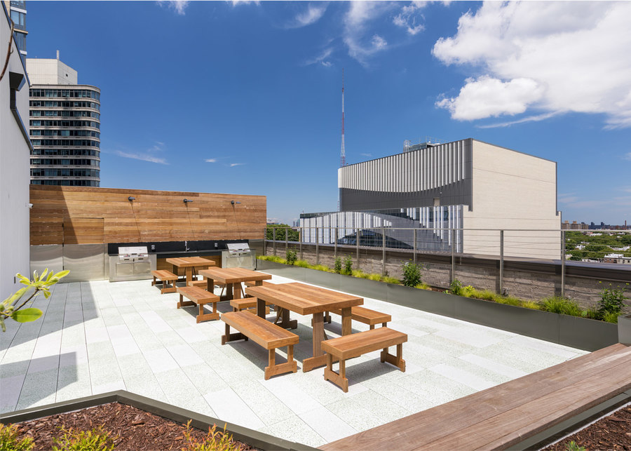 Caesura 280 Ashland Place