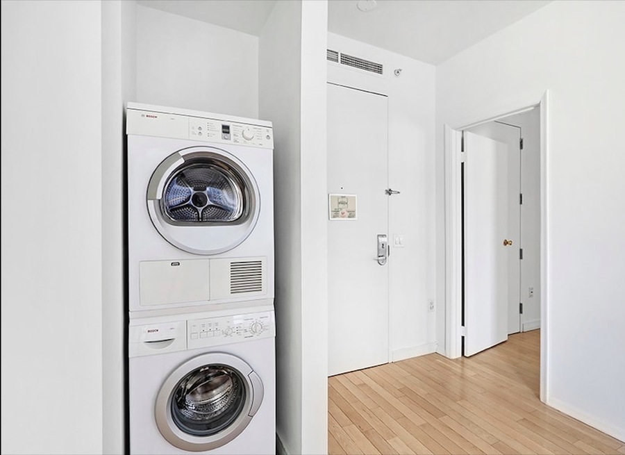 Cassa Residences 70 West 45th Street