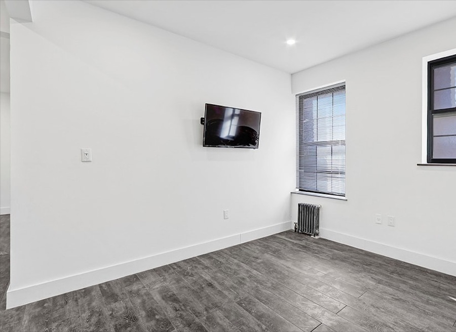  119-20 Union Turnpike