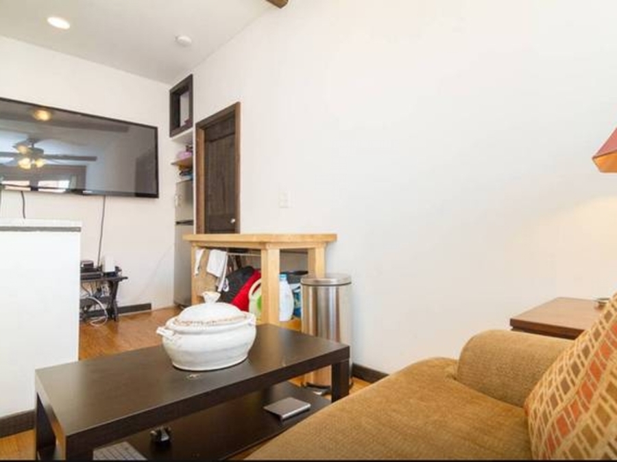  441 East 12th Street