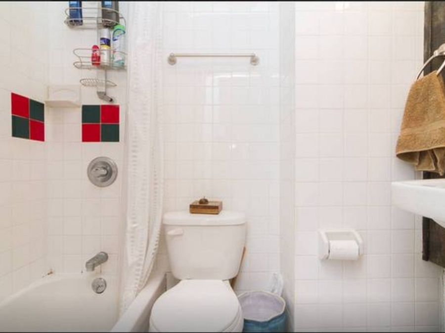  441 East 12th Street