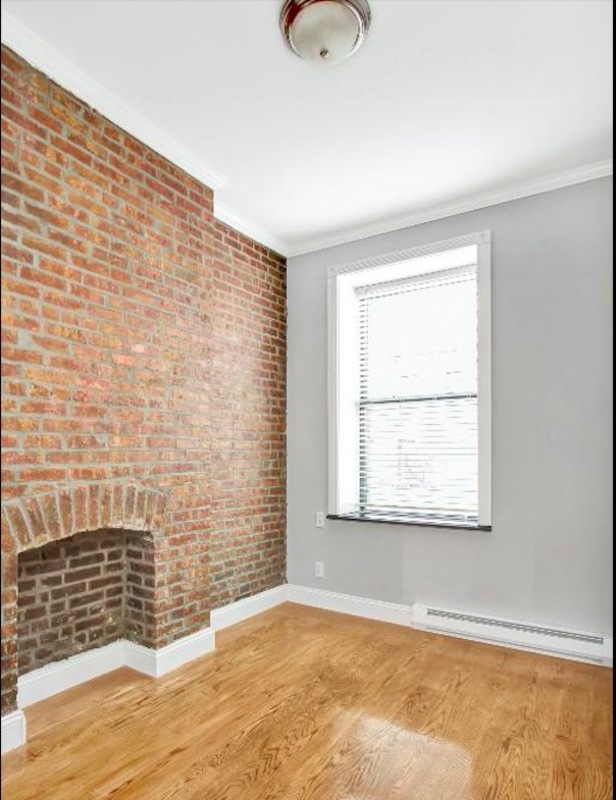  15 West 103rd Street