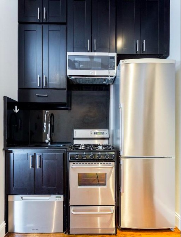  15 West 103rd Street