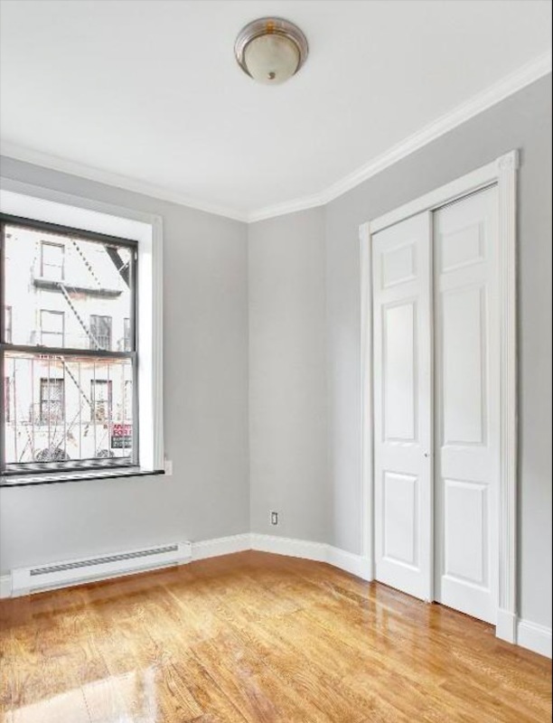  15 West 103rd Street