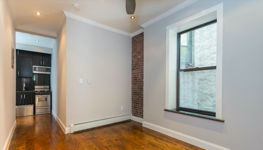  17 West 103rd Street