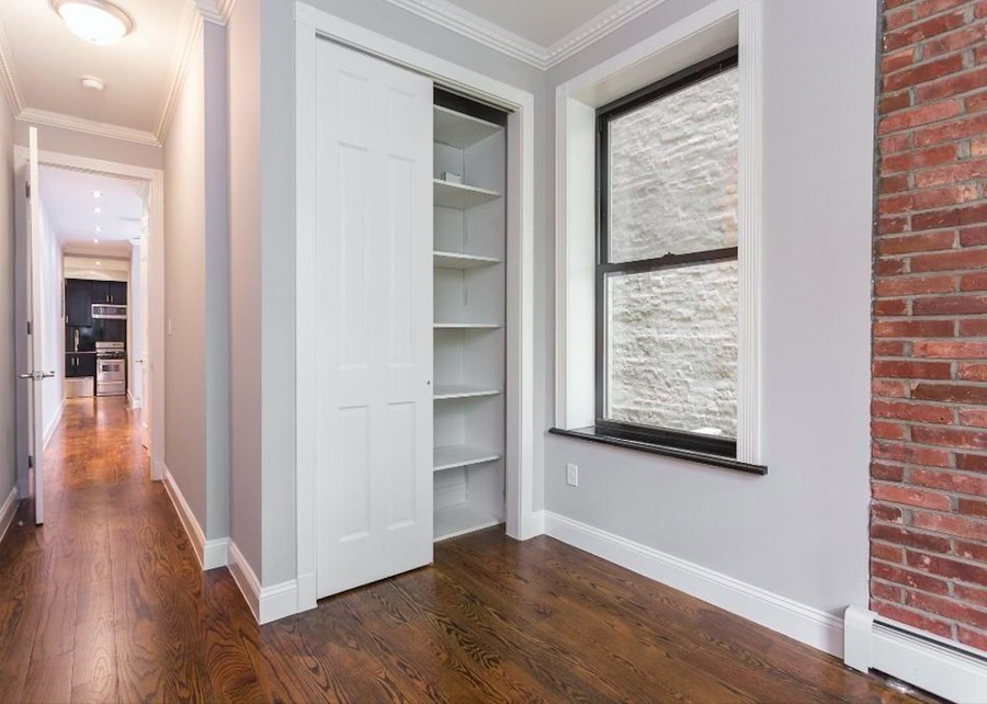  17 West 103rd Street