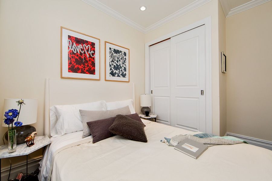  402 East 12th Street